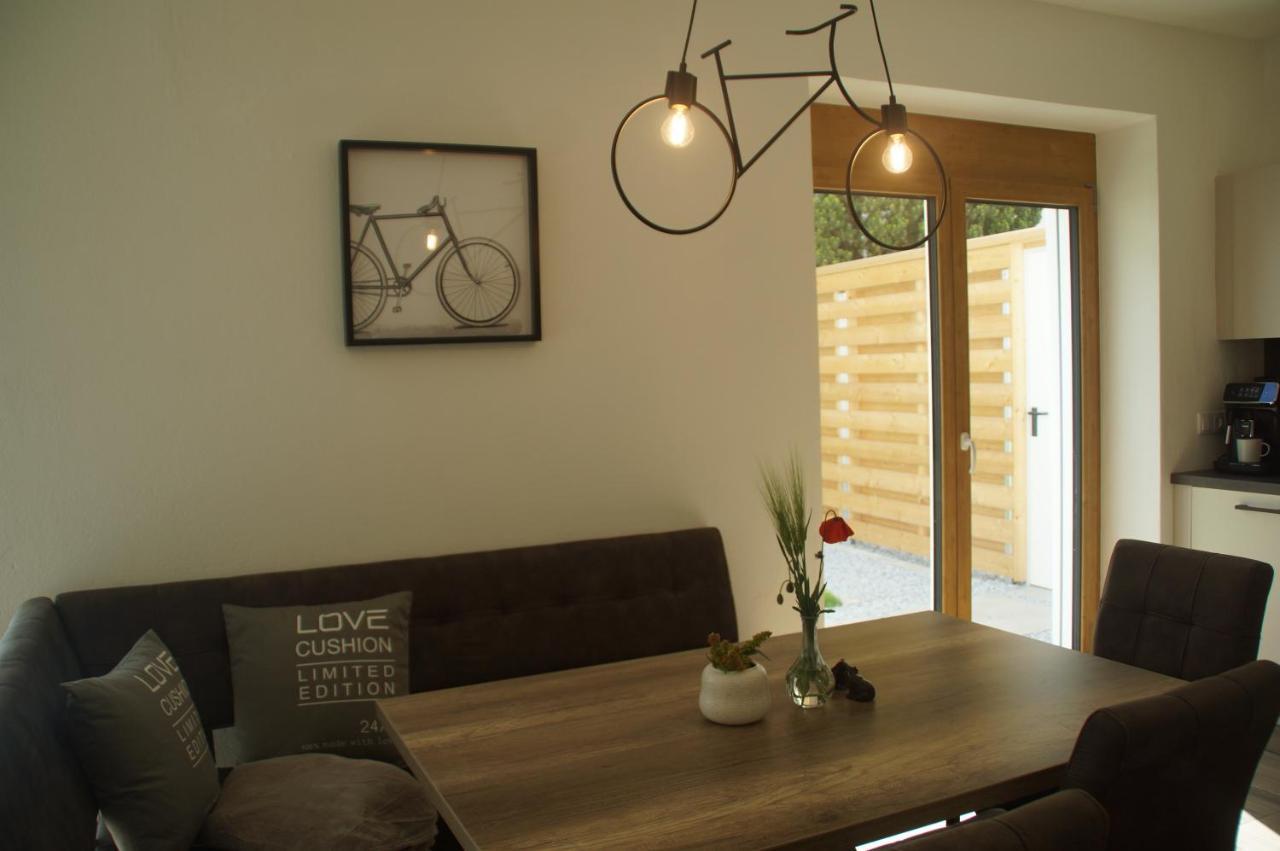 Kirschbluetenappartements Breitenbrunn  Buitenkant foto